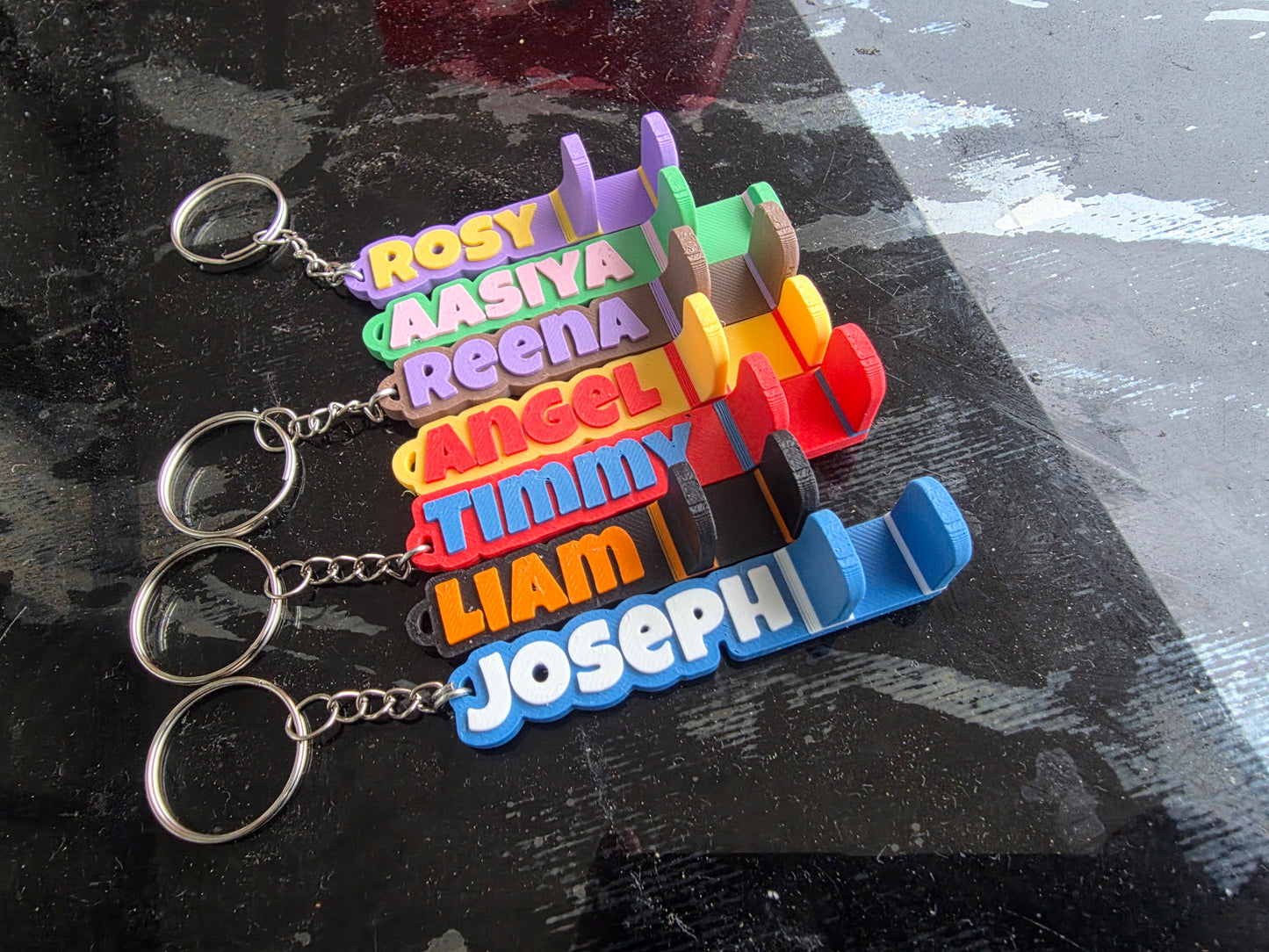 Personalized 3D Printed Phone Stand Keychain – Custom Name Mobile Holder