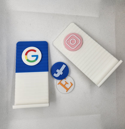 Custom NFC Instagram Keychain – 3D Printed Social Media Scan Tag for Content Creators