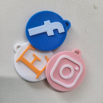 Custom NFC Instagram Keychain – 3D Printed Social Media Scan Tag for Content Creators