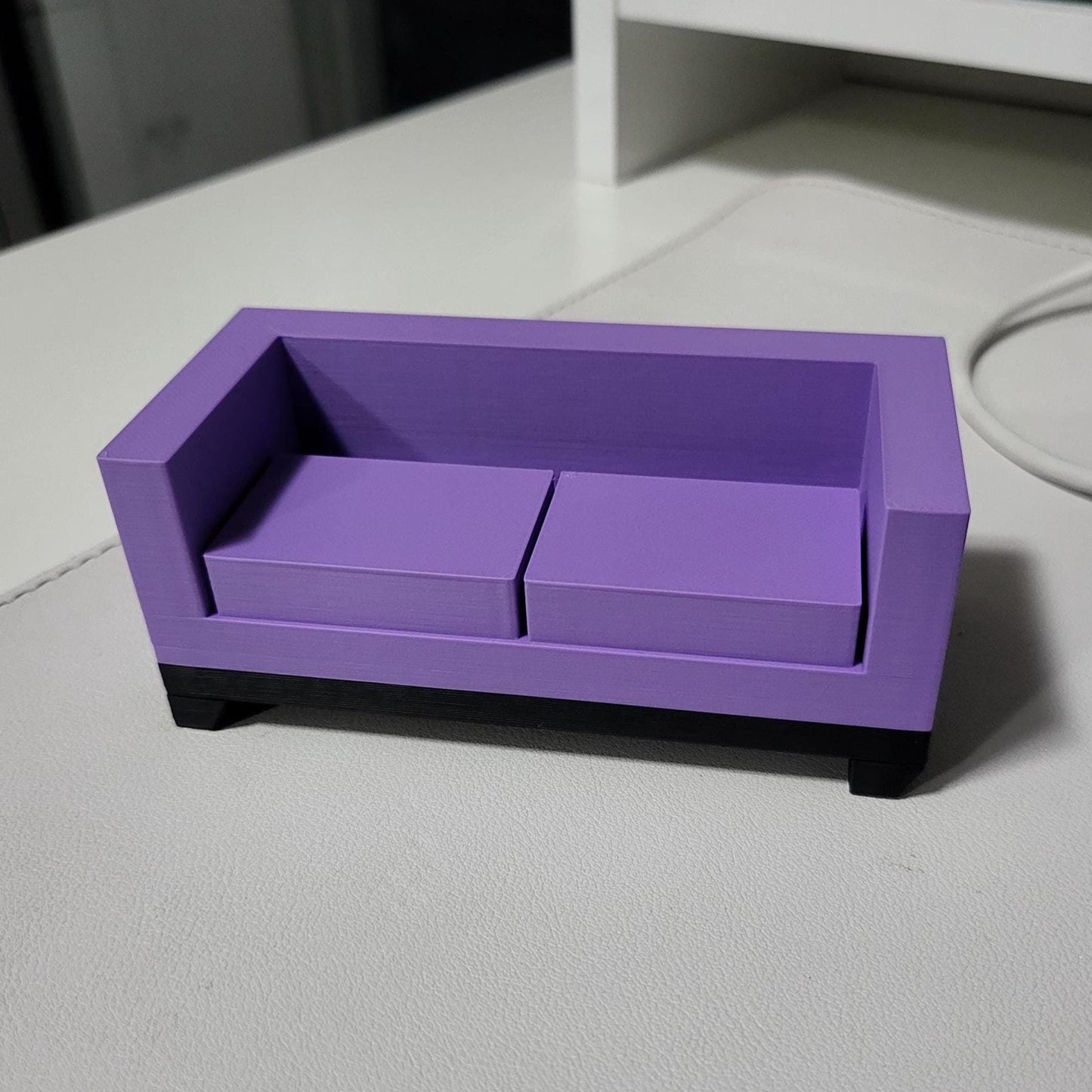 3D Printed Mini Sofa Business Card Holder – Therapist Couch Desk Display